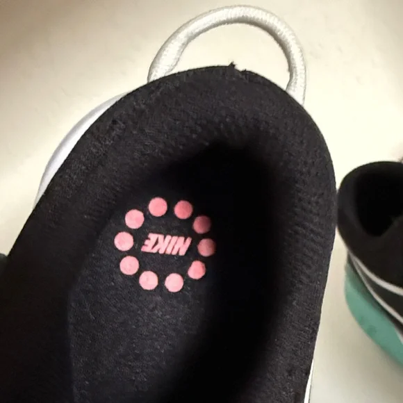 Nike Joyride Sneakers 100% Authentic Size 7 - Picture 9 of 10